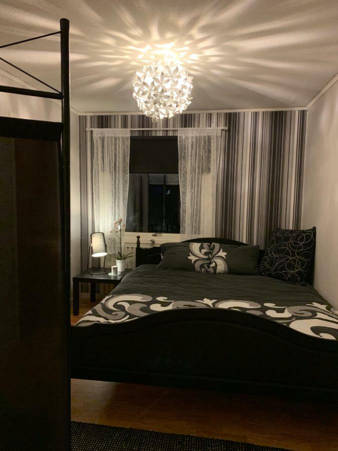 Cozy House In Kosta Center Surrounding With Swedish Nature المظهر الخارجي الصورة
